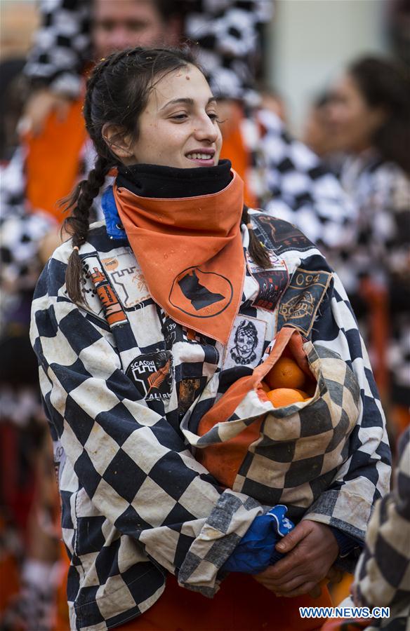 ITALY-IVREA-CARNIVAL-"BATTLE OF THE ORANGES"