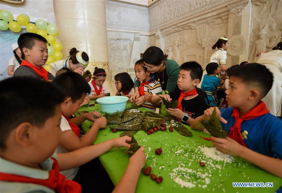 CHINA-HOHHOT-DRAGON BOAT FESTIVAL-FOLK CUSTOM (CN)