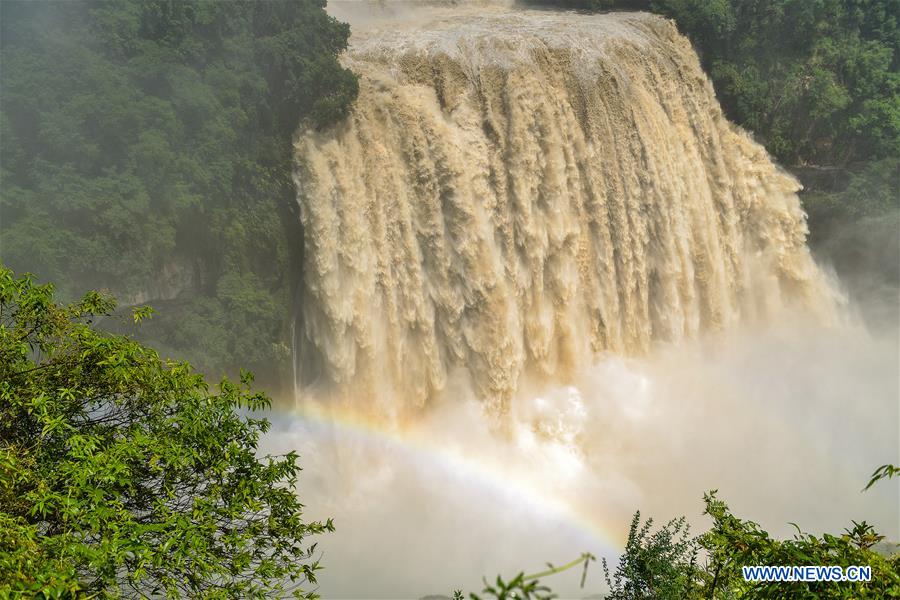 CHINA-GUIZHOU-NATURE-WATERFALL-FLOW (CN)