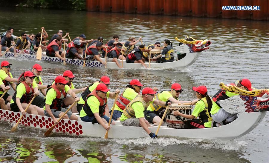 U.S.-CHICAGO-DRAGON BOAT RACE