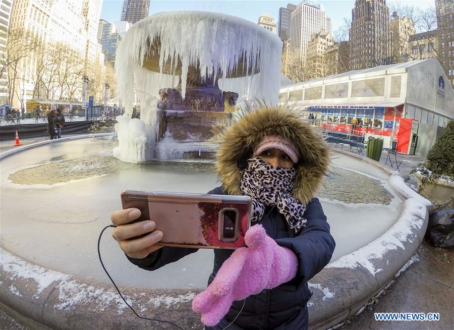 U.S.-NEW YORK-FREEZING WEATHER