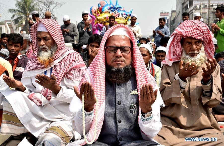 BANGLADESH-DHAKA-MUSLIM-CONGREGATION