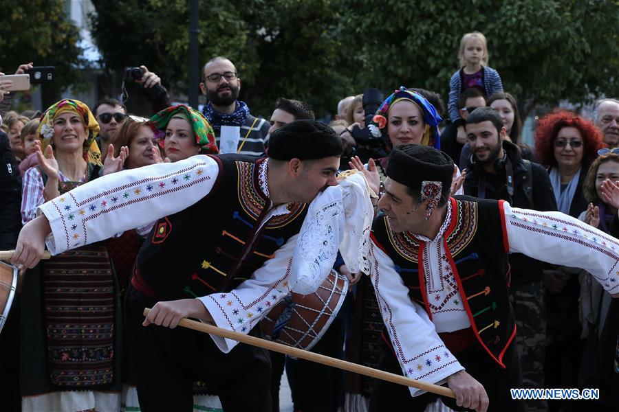 GREECE-ATHENS-CARNIVAL-DANCE