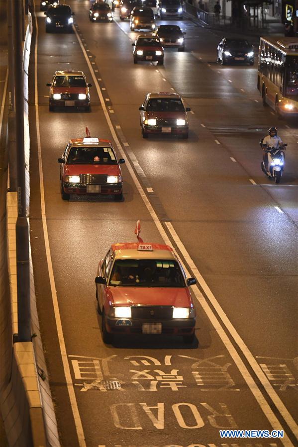 CHINA-HONG KONG-TAXIS RALLY-CALLING FOR PEACE (CN)