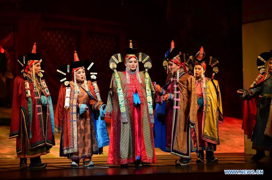 CHINA-INNER MONGOLIA-HOHHOT-OPERA (CN)