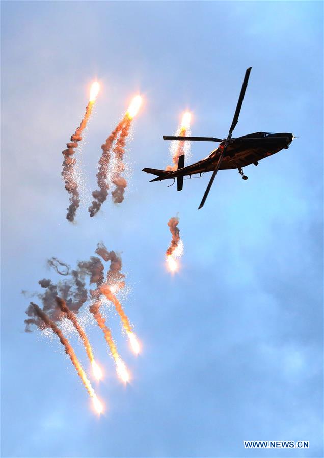 BELGIUM-SANICOLE SUNSET AIRSHOW