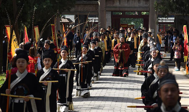 People commemorate ancient China's philosopher Mencius and Mencius' mother in Shandong